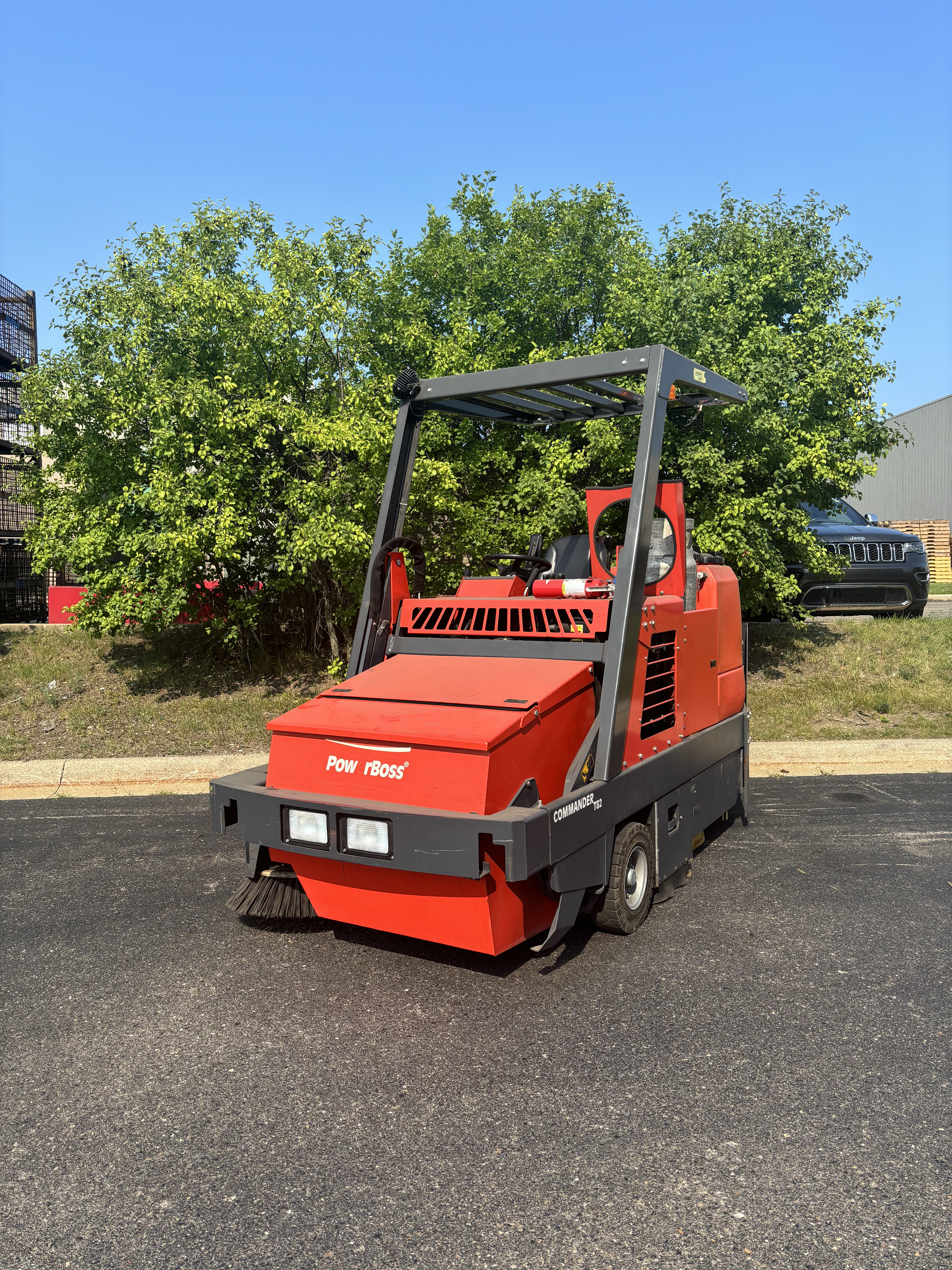 2015 PowerBoss Sweeper/Scrubber
